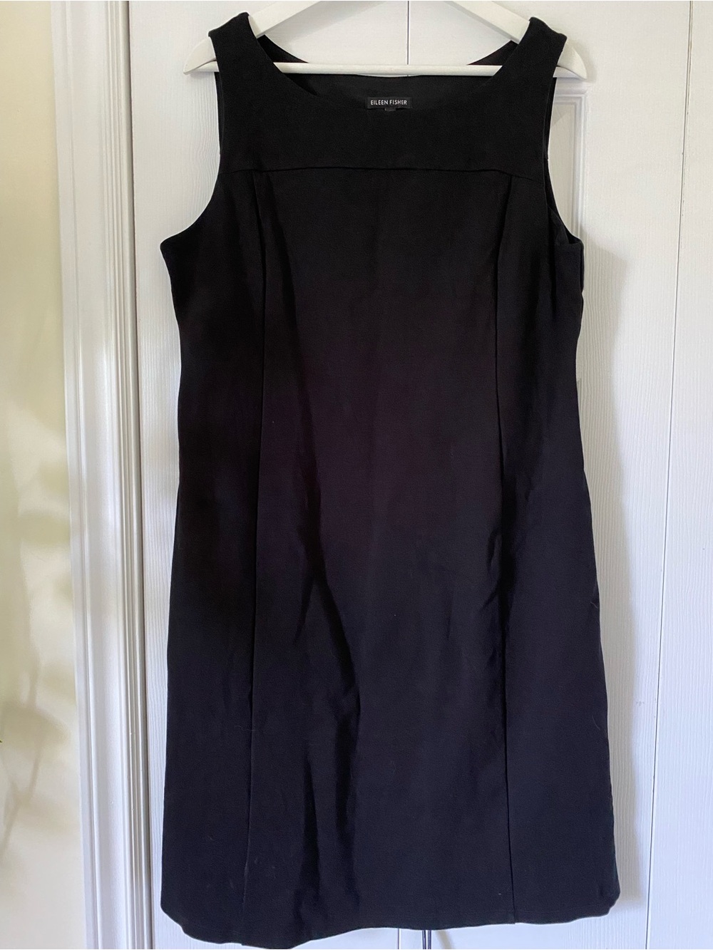Eileen Fisher Sleeveless Shift Minimalist A-line Black Stretch Italian fabric L